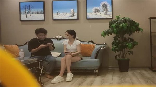 新片速递我有一台拖拉机顶级高端外围场