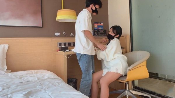 哥哥指导妹妹做爱了解性交乐趣