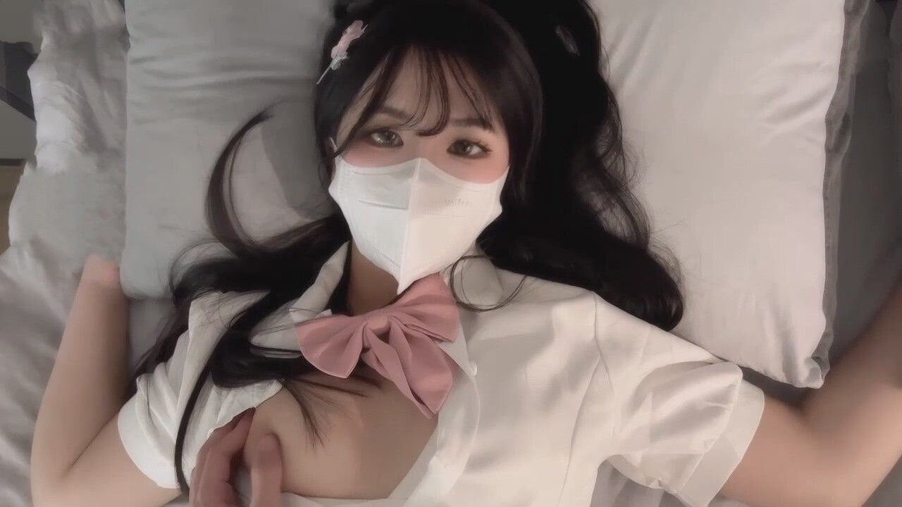 雨夜输出JK妹的嫩穴蜜穴榨精